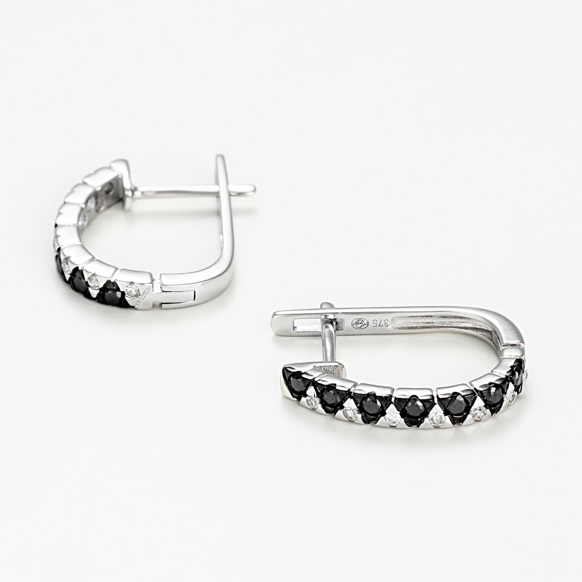 Boucles d'oreilles "Muse Exquise" Or blanc et Diamant Boucles d'oreilles "Muse Exquise" Or blanc et Diamant