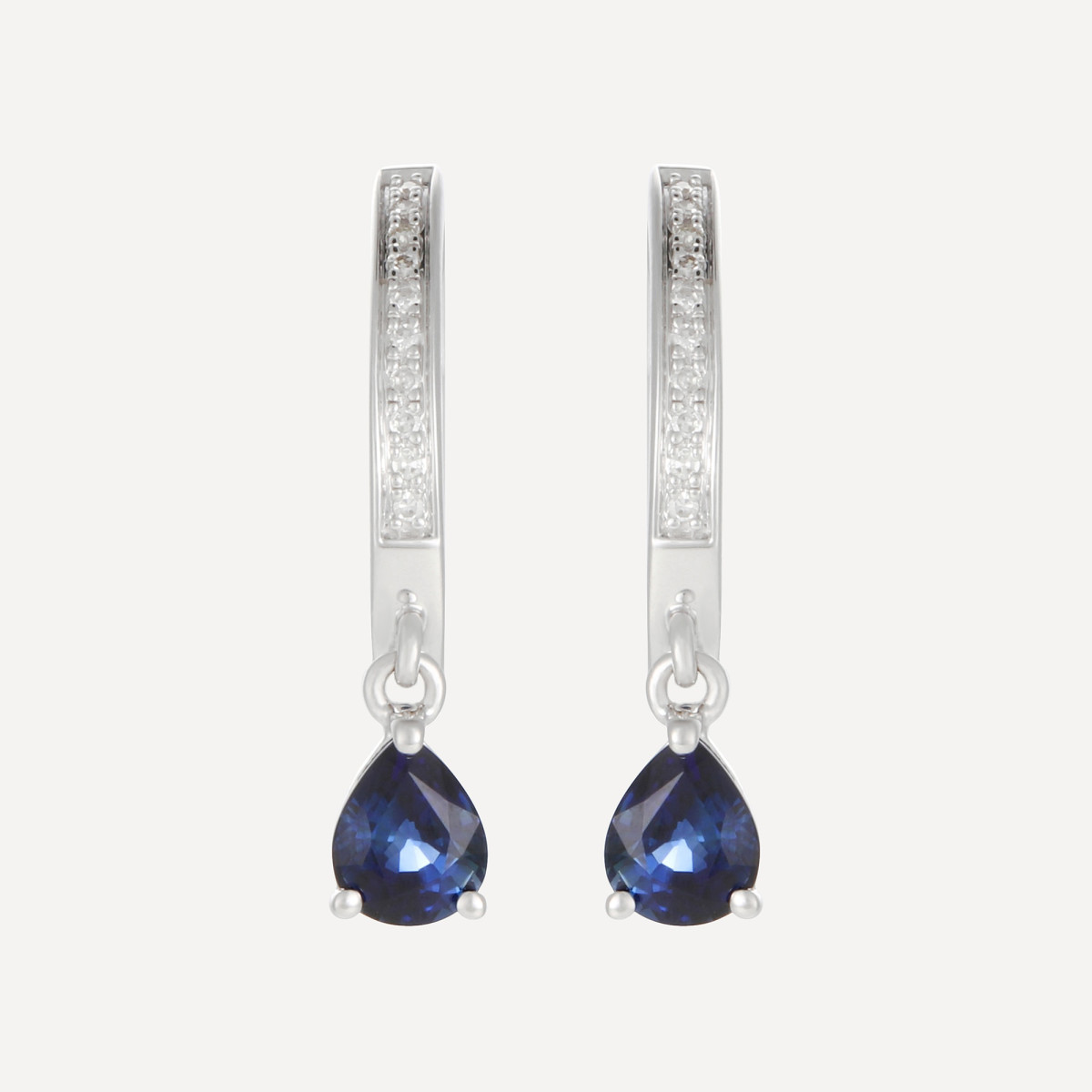 Boucles d'oreilles "Parfaite" D0,03/20 S0,64/2 Boucles d'oreilles "Parfaite" D0,03/20 S0,64/2