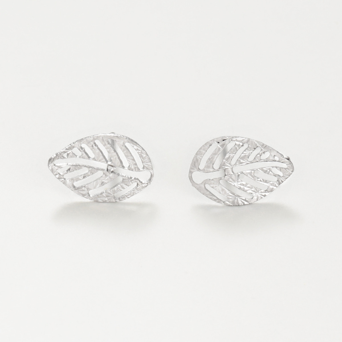 Boucles d'oreilles "Présence" Or blanc Boucles d'oreilles "Présence" Or blanc