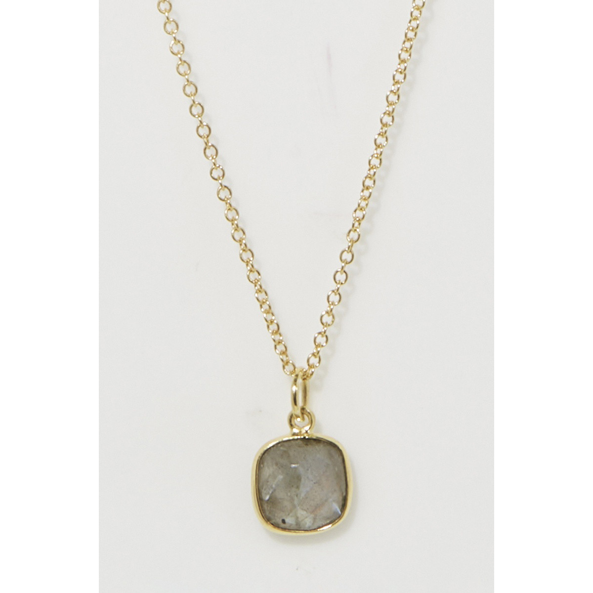 Collier "Givralis", labradorite Laiton doré Collier "Givralis", labradorite Laiton doré