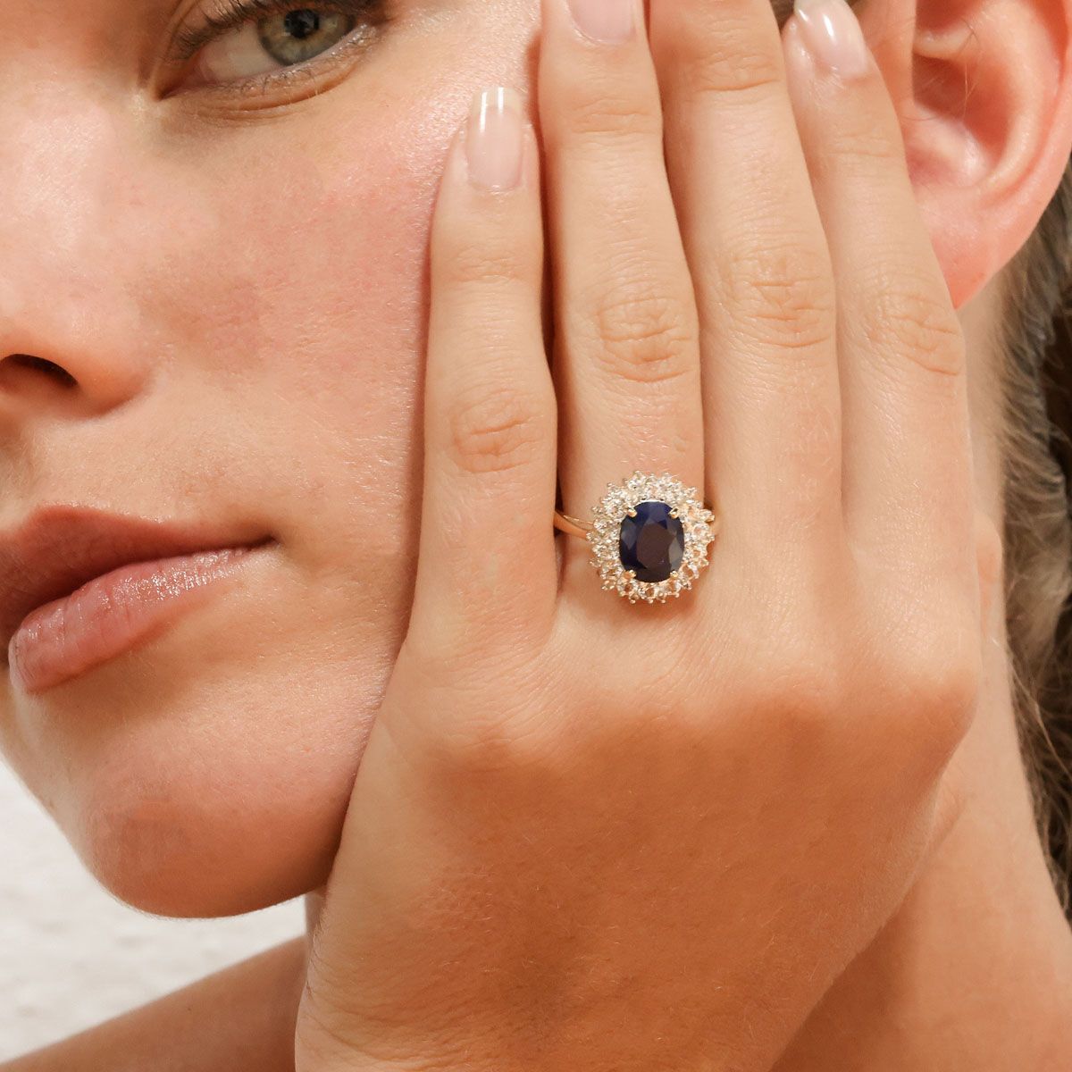 Bague "Soleil Bleu" Or jaune Bague "Bleu Princesse" Or jaune et Saphir