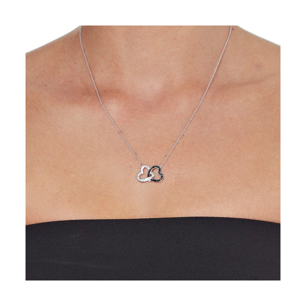 Collier laiton Argenté orné de cristaux Noir et Blanc "Cœurs Enlacés"