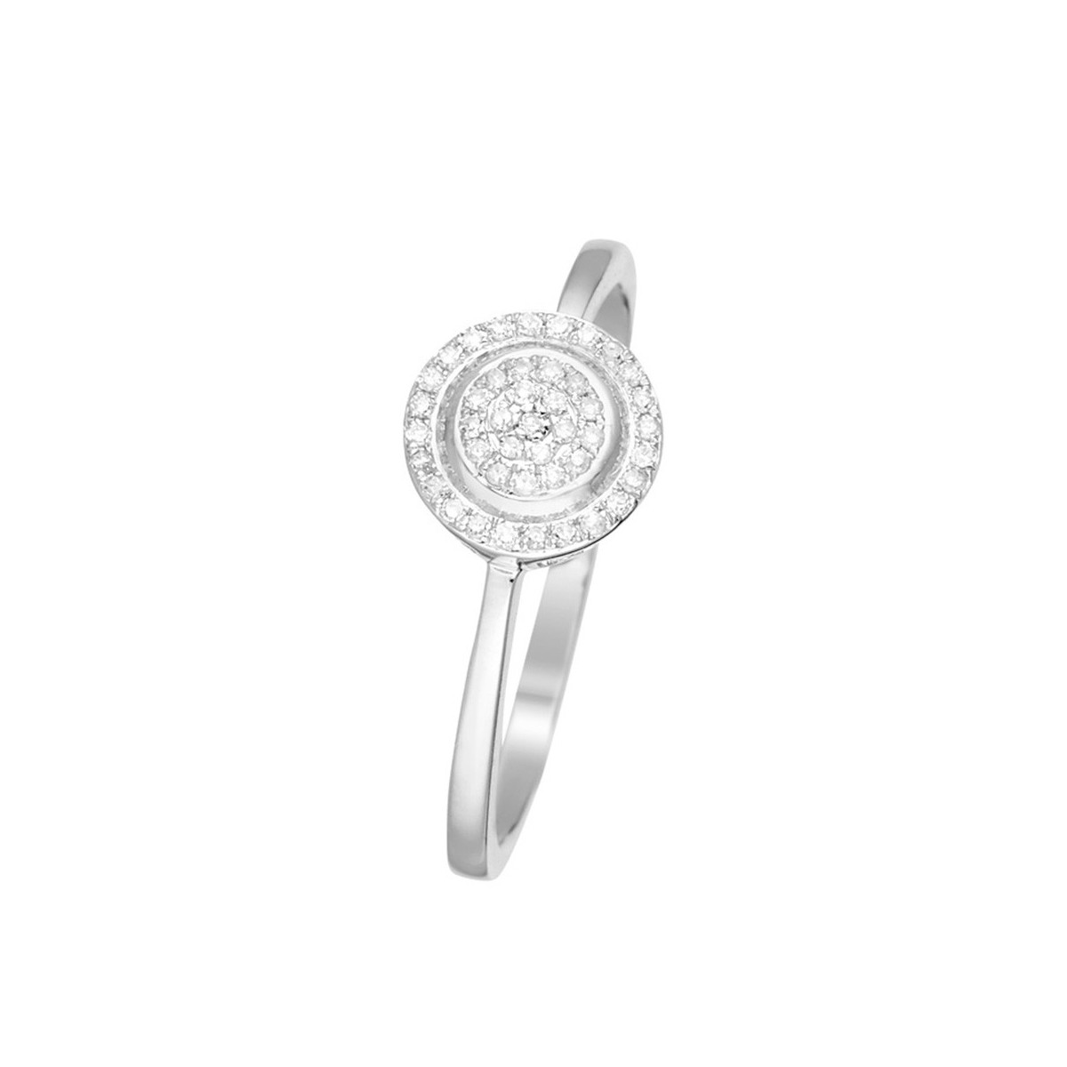 La bague de 1,52 g d'Or Blanc 375, ornée de Diamants 0,10 carat Or sont certifiés 375 ou 750 millième. Bague "Fou de Toi" Or blanc et Diamants