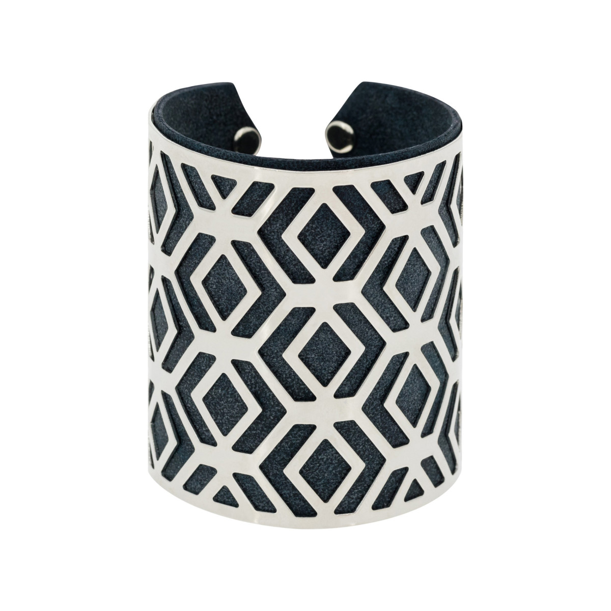 Manchette BANGALORE finition argentée et simili cuir gris Bracelet manchette "BANGALORE" finition argentée simili cuir gris