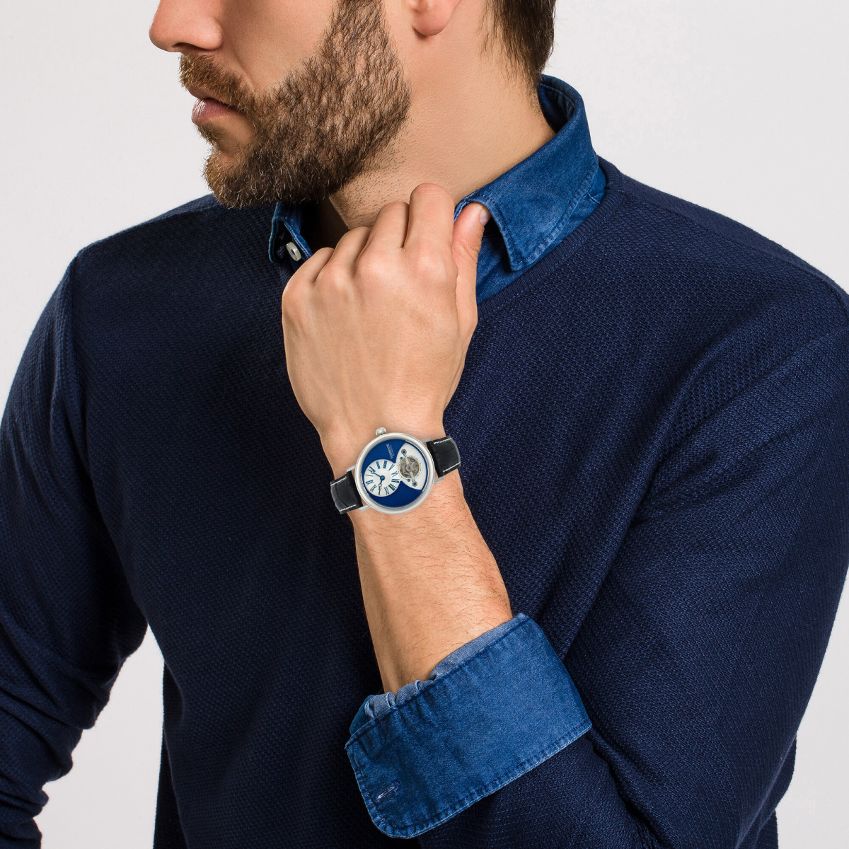 Torrente - Montre "New York" Cadran Bleu - Boîtier Acier - Bracelet Cuir Noir - Homme Torrente - Montre "New York" Cadran Bleu - Boîtier Acier - Bracelet Cuir Noir - Homme