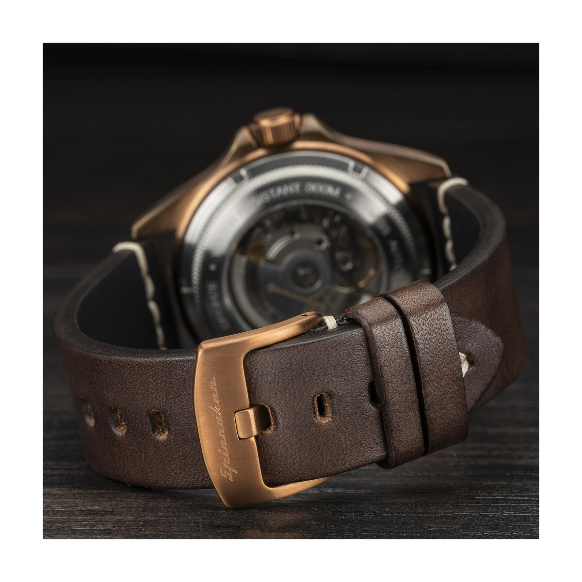 Montre Homme Spinnaker TESEI Boîtier en Bronze Cadran Noir - SP-5060-04 Montre Homme Spinnaker TESEI Boîtier en Bronze Cadran Noir - SP-5060-04