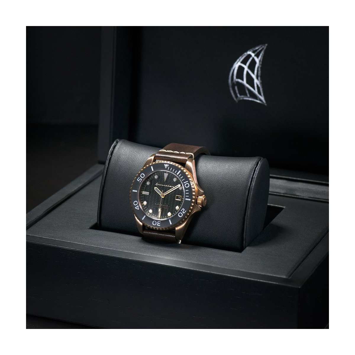 Montre Homme Spinnaker TESEI Boîtier en Bronze Cadran Noir - SP-5060-04 Montre Homme Spinnaker TESEI Boîtier en Bronze Cadran Noir - SP-5060-04