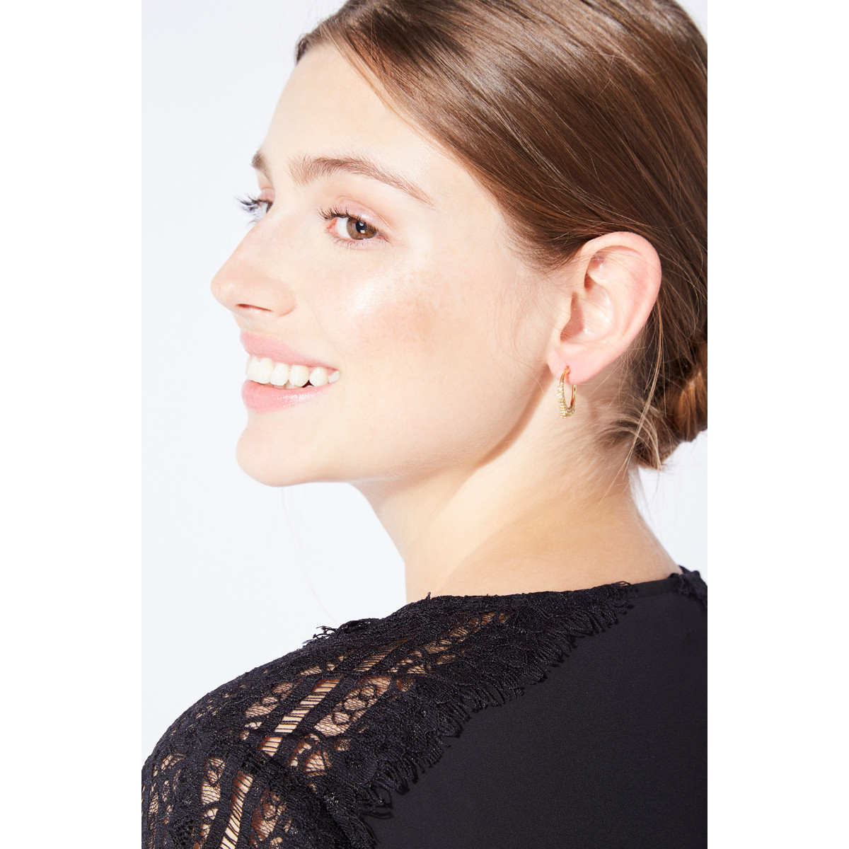 Boucles d'oreilles Ethnique Doré "CERCEAUX ET FRAGMENTS" Boucles d'oreilles Ethnique Doré "CERCEAUX ET FRAGMENTS"