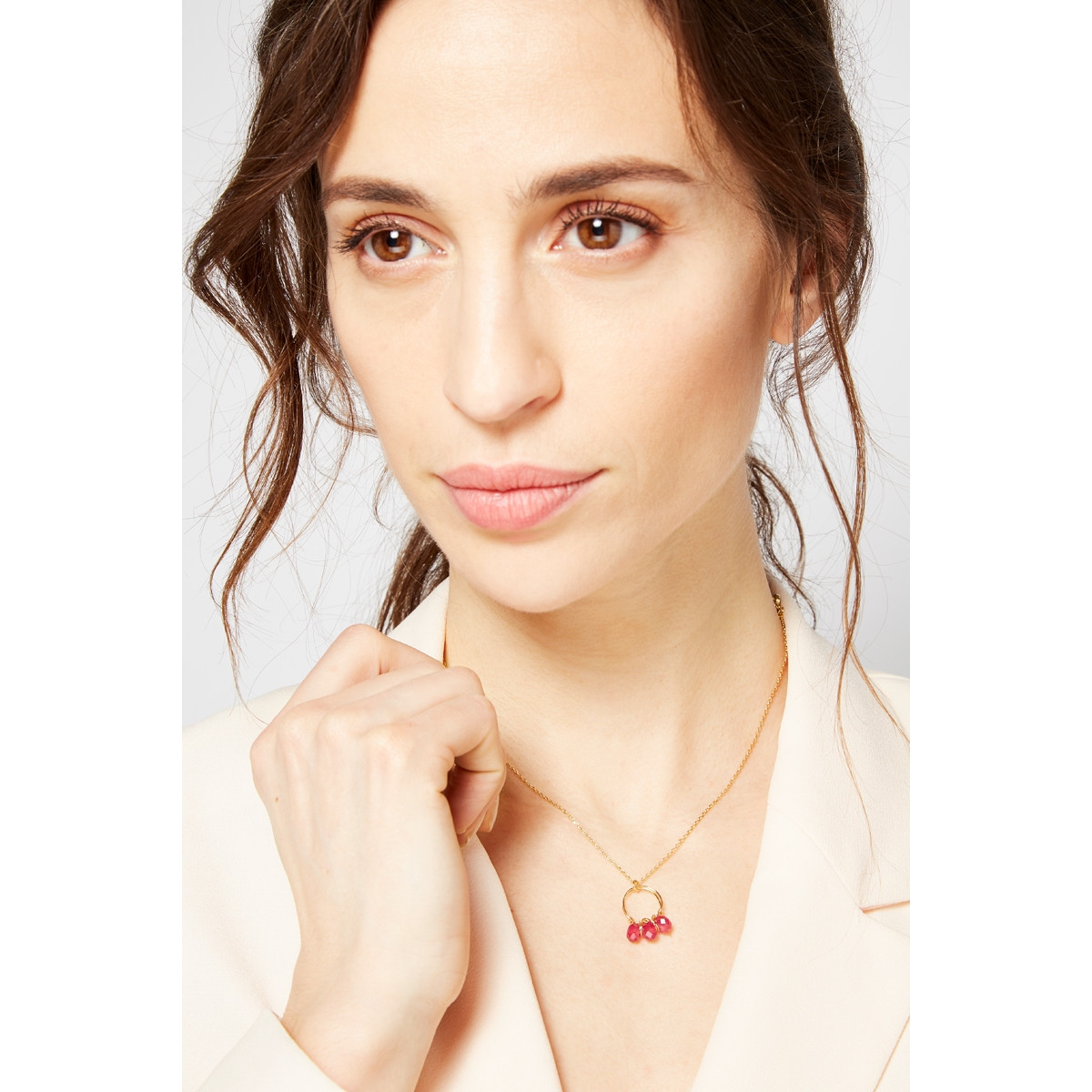 Collier "Suzi" Agate violet Collier "Lumière" Agate violette Laiton doré