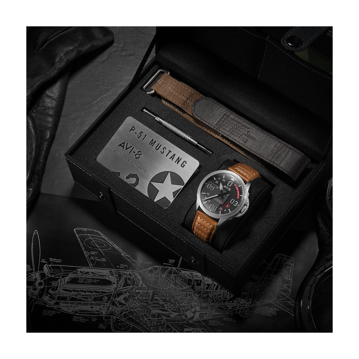 Montre AVI-8 P-51 MUSTANG - AV-4069-01