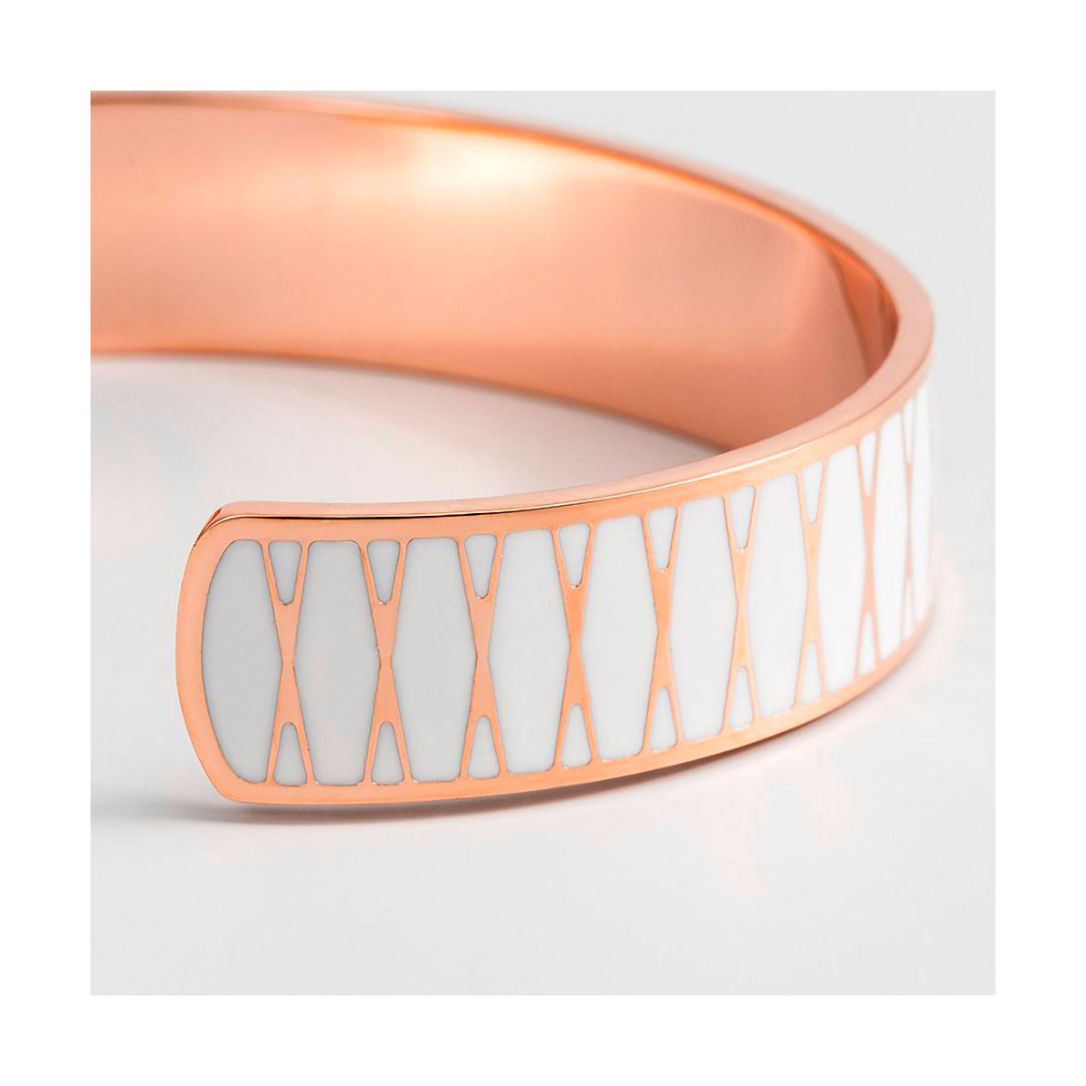Bracelet émail Blanc finition rosée Bracelet ouvert "PALMA" Émail blanc finition rosée