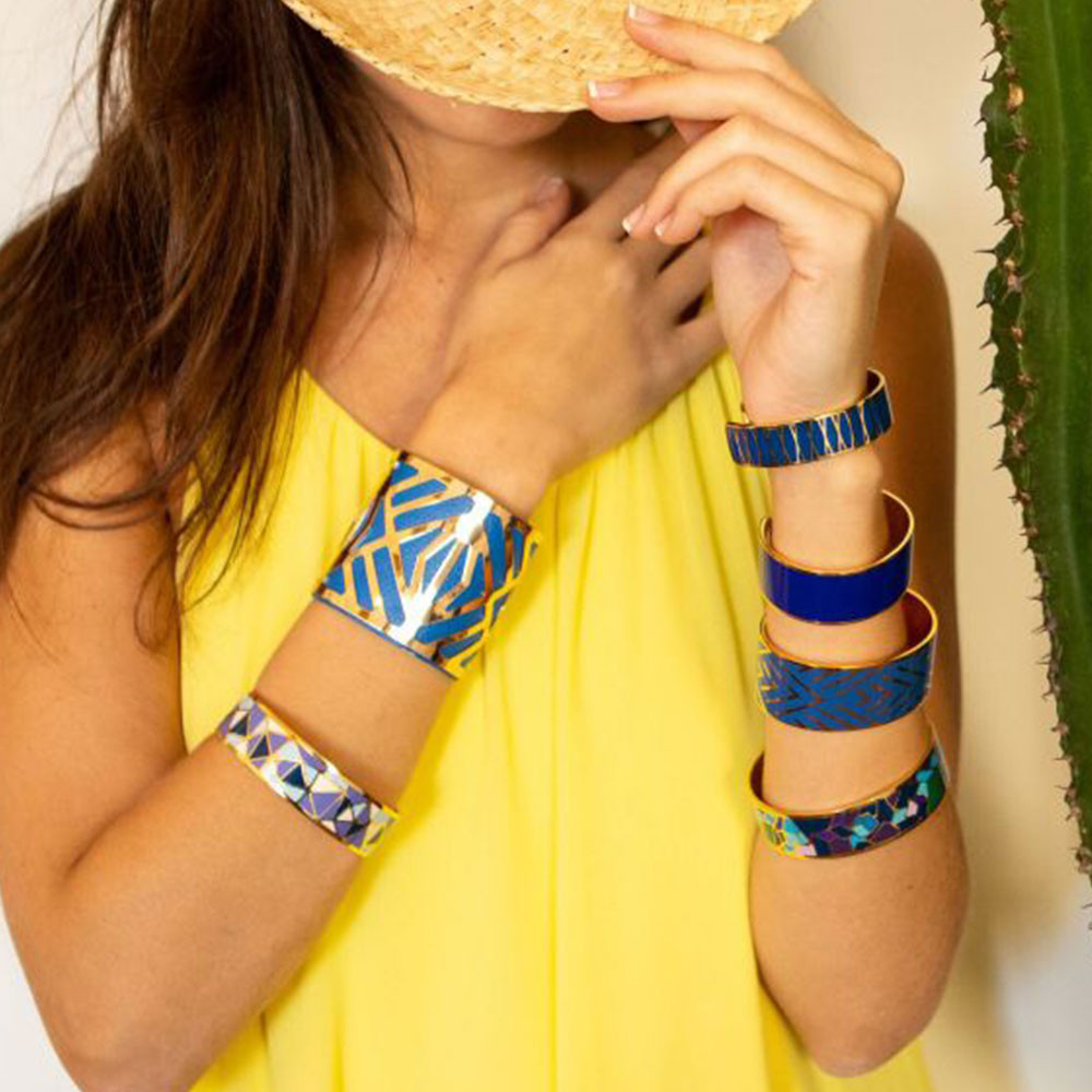Bracelet Manchette CADENCIA bleu finition dorée