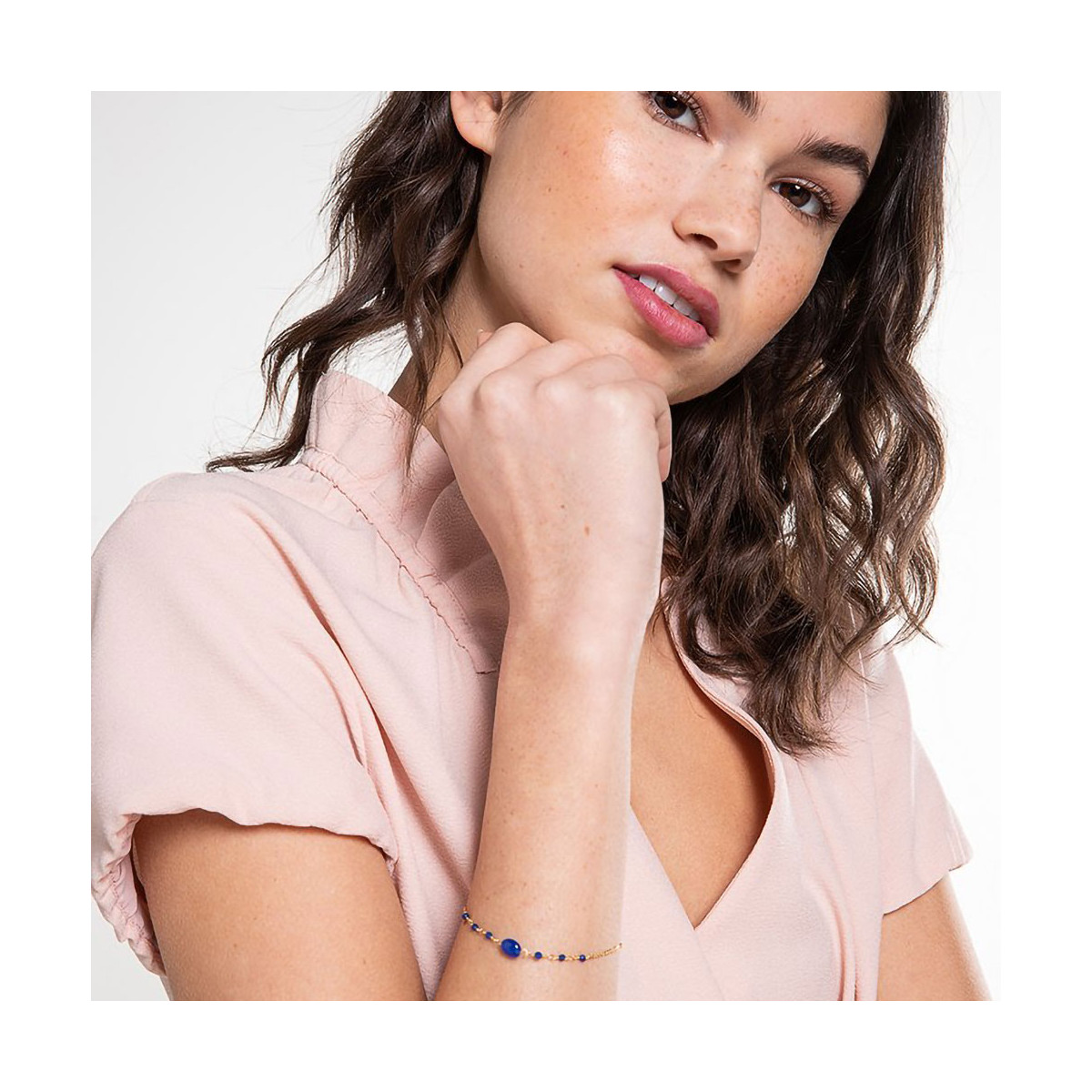 Bracelet chaine "Betty" Jade bleue Bracelet chaine "Betty" Jade bleue