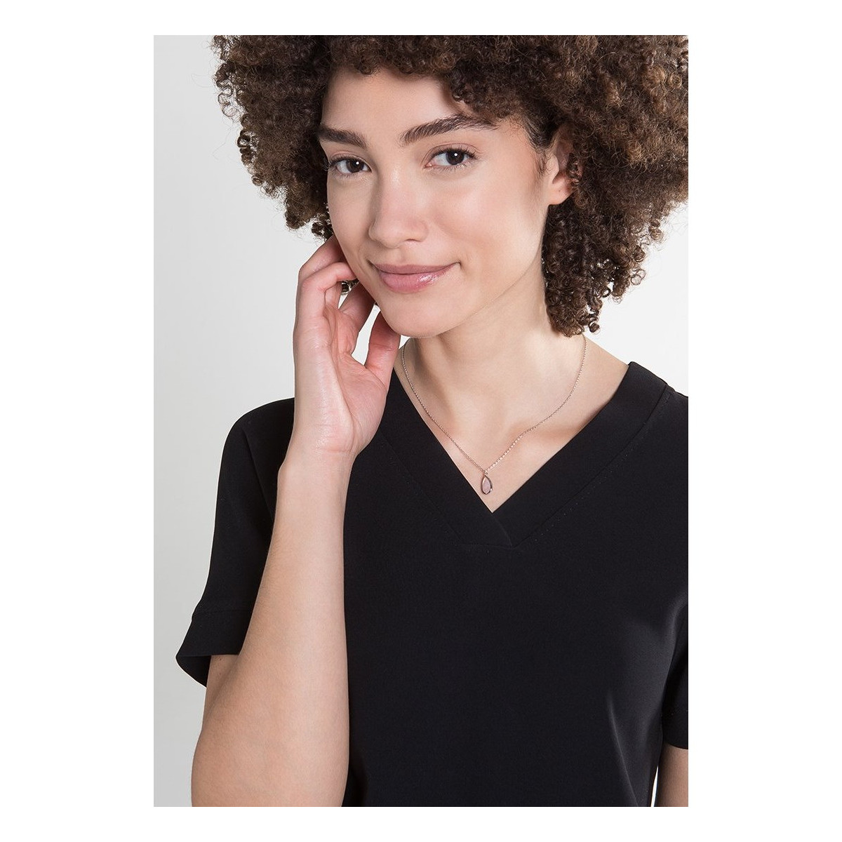 Collier laiton argenté monté d'un quartz rose " Lora " Collier "Ondine" Quartz rose Laiton