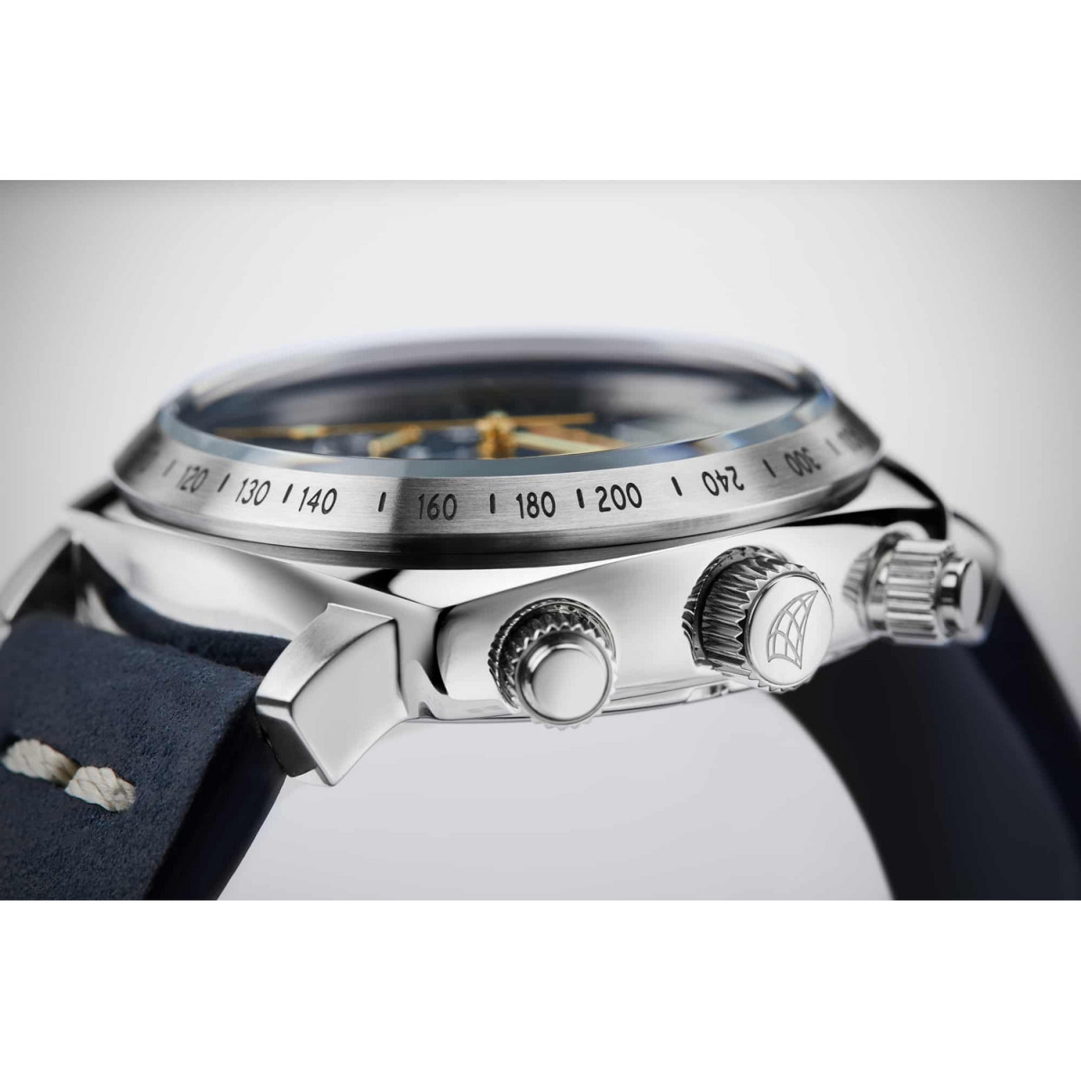 Montre Homme Spinnaker HULL Chronographe Cadran bleu Bracelet cuir bleu