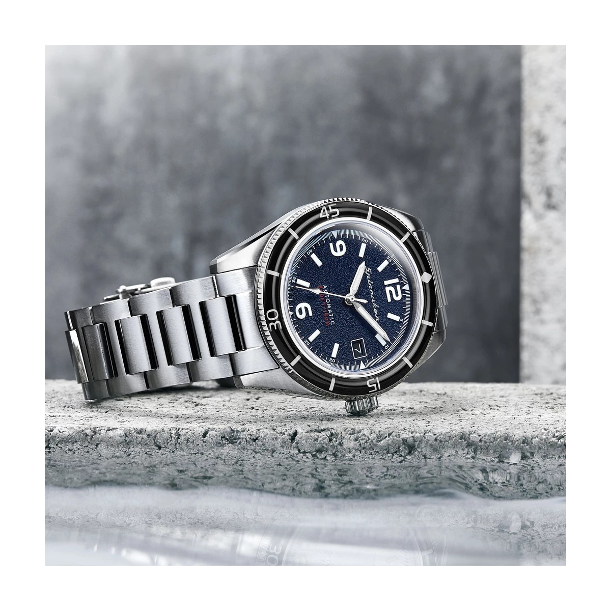 Montre Homme Spinnaker FLEUSS Automatique Cadran bleu Bracelet acier Montre Homme Spinnaker FLEUSS Automatique Cadran bleu Bracelet acier