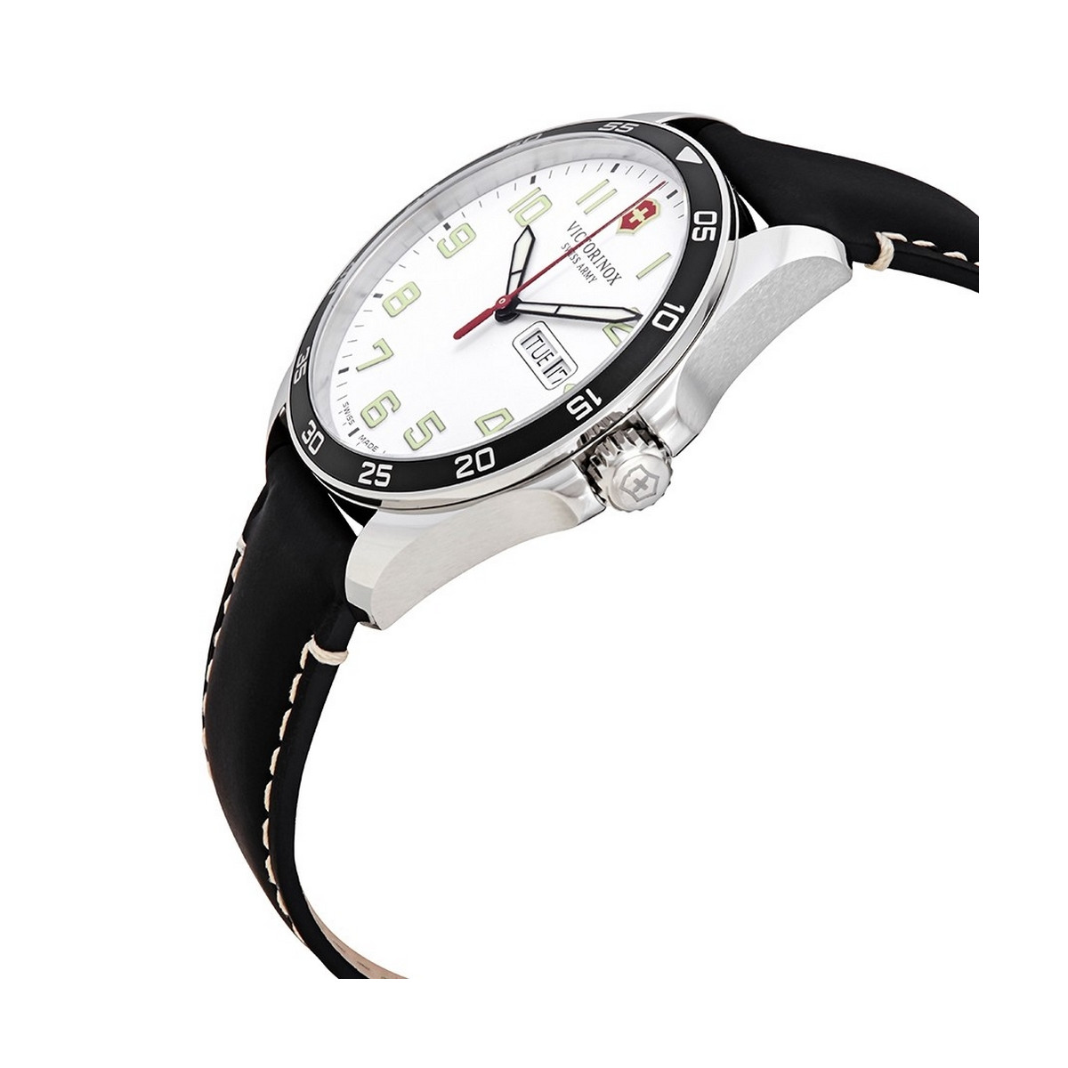 Montre Homme Victorinox FIELDFORCE, boîtier acier inoxydable, bracelet cuir noir - 42 mm Montre Homme Victorinox FIELDFORCE en cuir noir