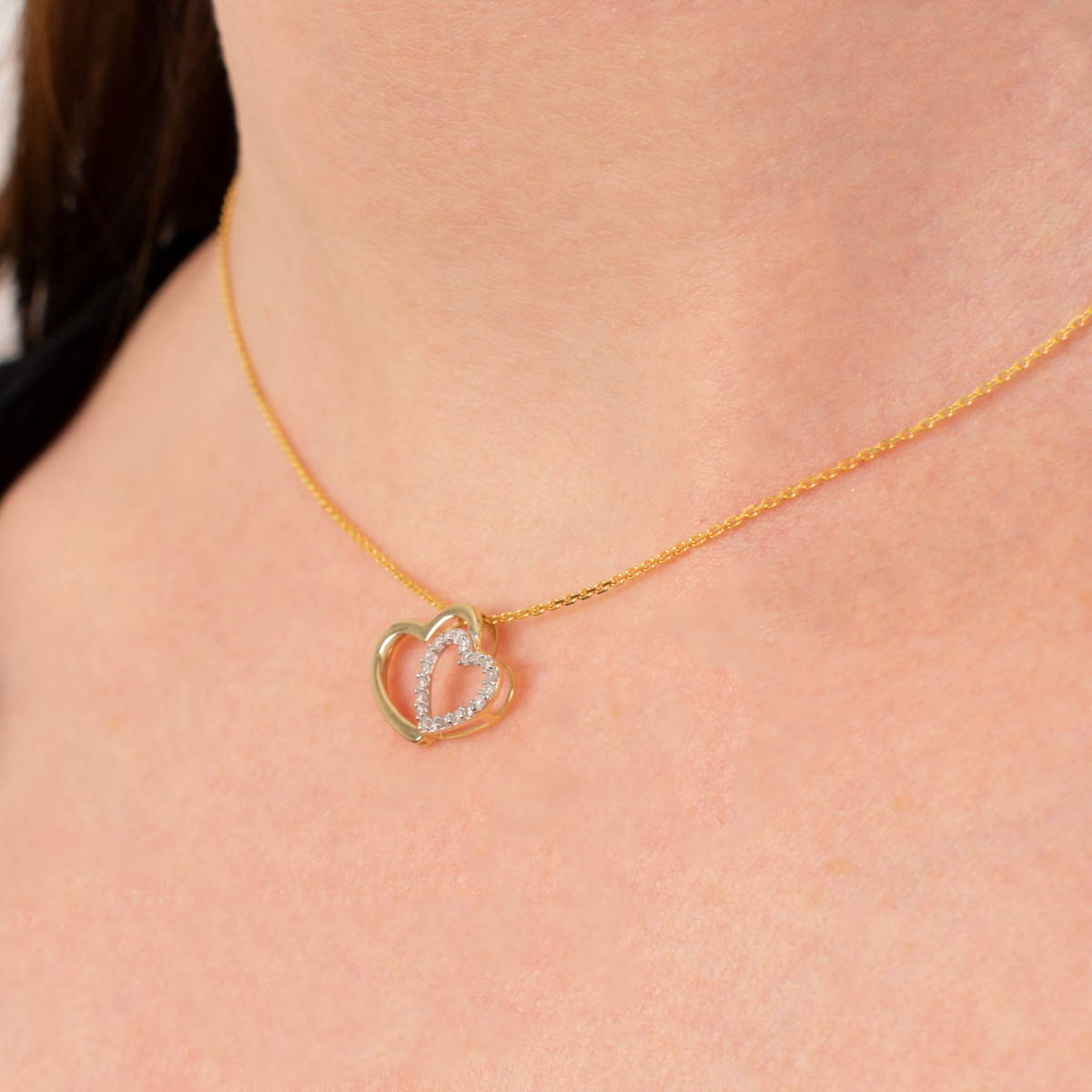Pendentif "Two Ever" Or Jaune et Diamant 0,11/20 + chaîne vermeil offerte Pendentif "Sixtine" Or jaune et Diamant