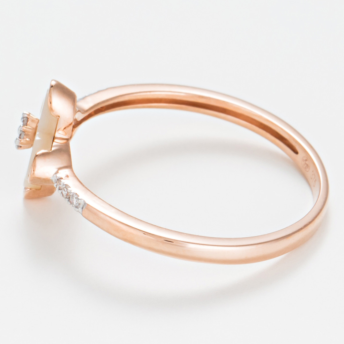 Bague Or Rose Diamant et Nacre Bague "Cardamine" Or rose et Diamants