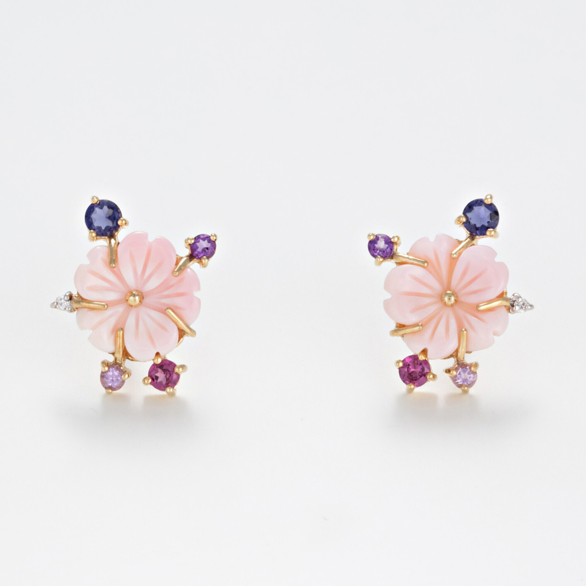 Boucles d'oreilles Or Jaune Diamant et Pierre précieuses Boucles d'oreilles "La Voluptueuse" Or jaune et Multipierres