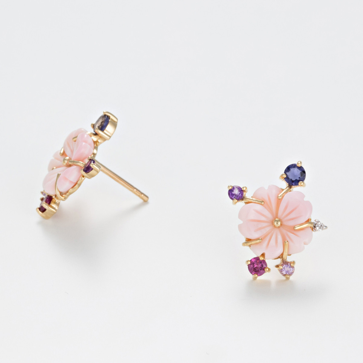 Boucles d'oreilles Or Jaune Diamant et Pierre précieuses Boucles d'oreilles "La Voluptueuse" Or jaune et Multipierres