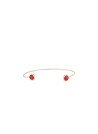 Bracelet doré et camelia