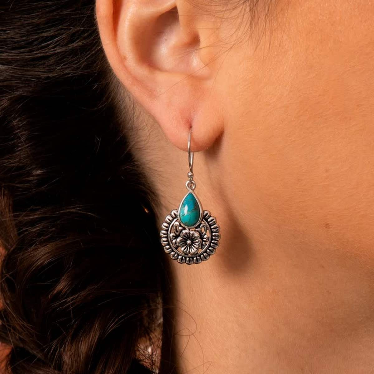 Boucles d'oreilles argent massif et pierre naturelle Boucle d'oreilles "Curuba" Turquoise 1,80ct/2 et Argent Massif 925/1000