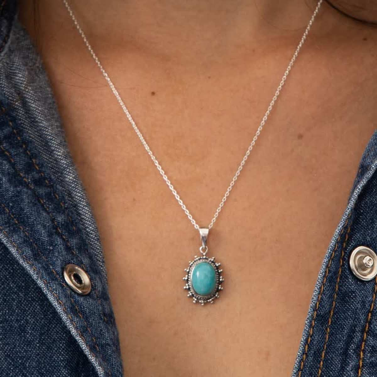 Collier argent massif et pierre naturelle Collier "PataDeVaca" Turquoise 0,49ct et Argent Massif 925/1000