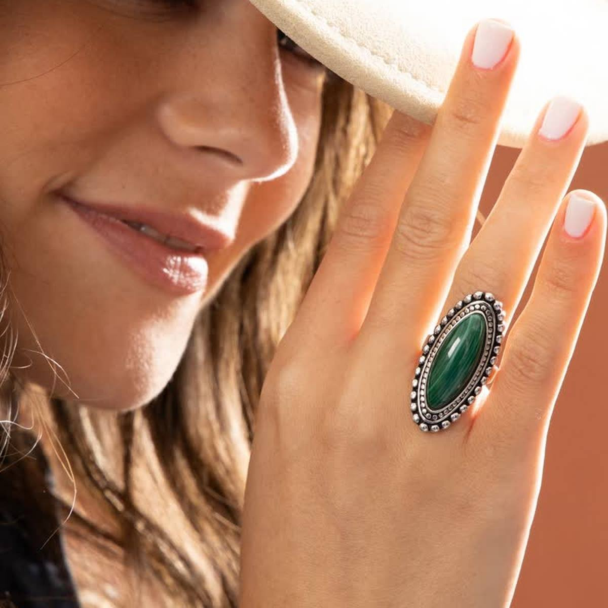 Bague argent massif et pierre naturelle Bague "Tulipán" Malachite 9ct et Argent Massif 925/1000