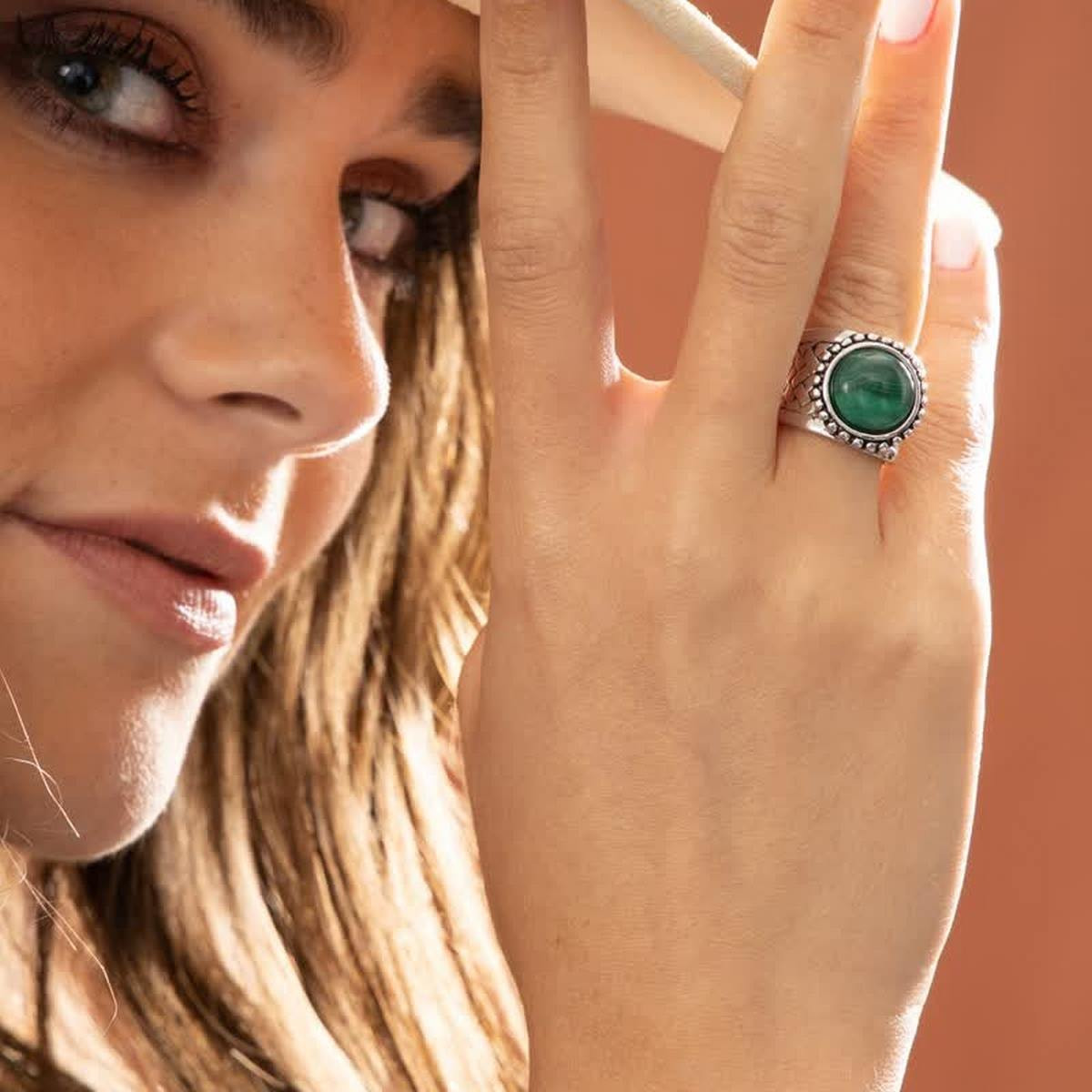 Bague argent massif et pierre naturelle Bague "Quina" Malachite 5,4ct et Argent Massif 925/1000