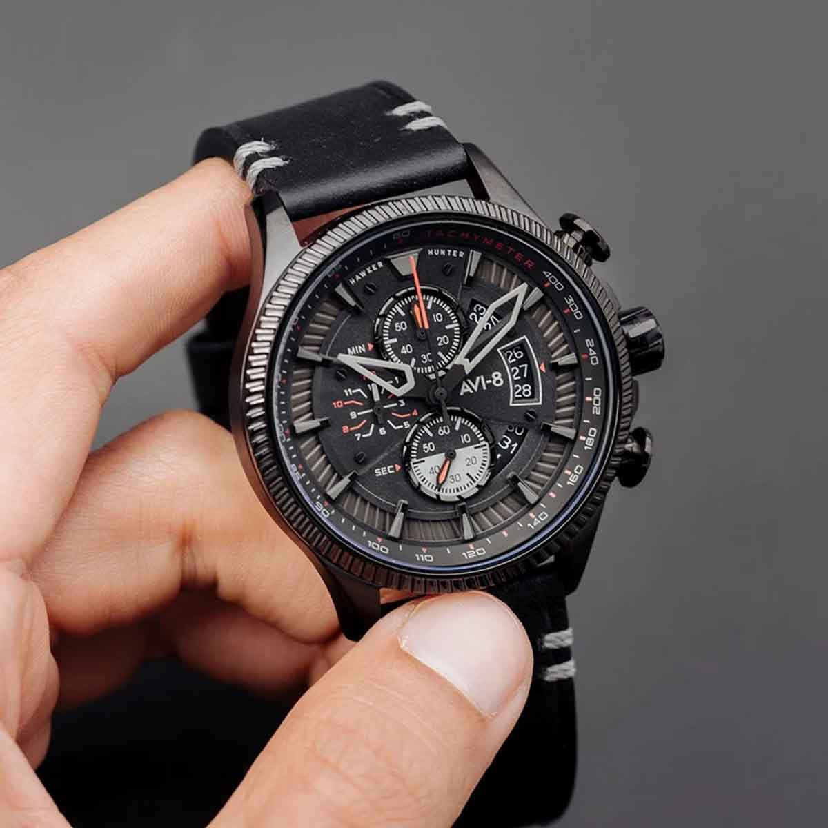 Montre Homme AVI-8 HAWKER HUNTER Quartz Cadran noir bracelet cuir véritable Montre Homme AVI-8 Hawker Hunter - Quartz Chronograph - AV-4064-05