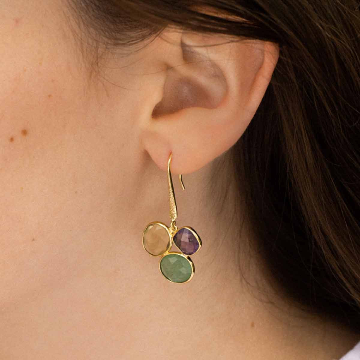 Boucles d'oreilles Nastasia en laiton et pierres naturelles Boucles d'oreilles Nastasia en et pierres naturelles