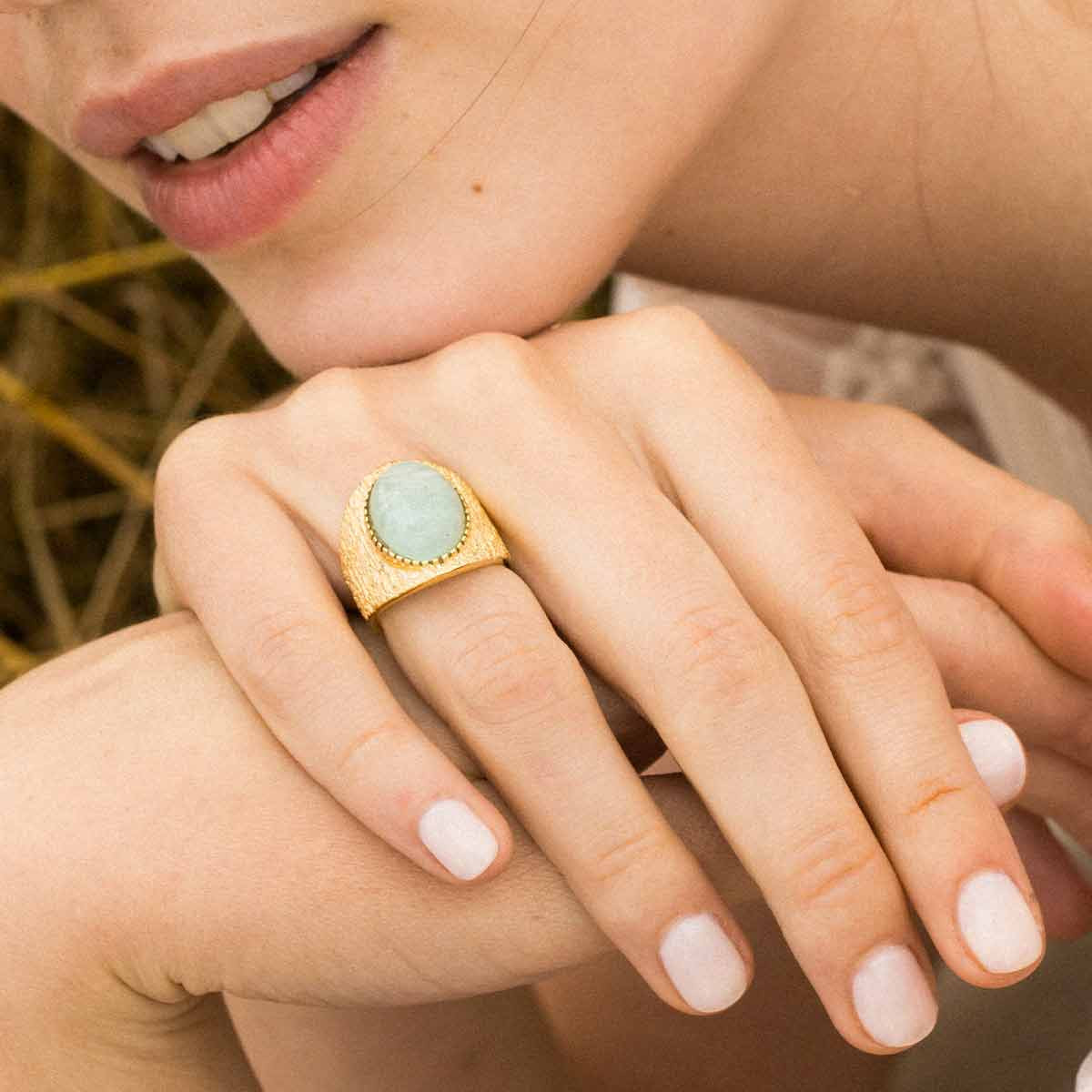 Bague ajustable Amazonite verte Laiton doré "Cristalis"