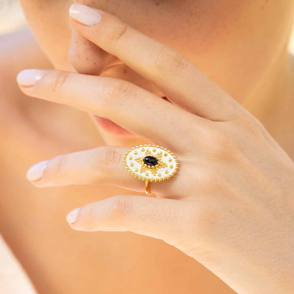 Bague ajustable doré et onyx Bague dorée "Western" Onyx