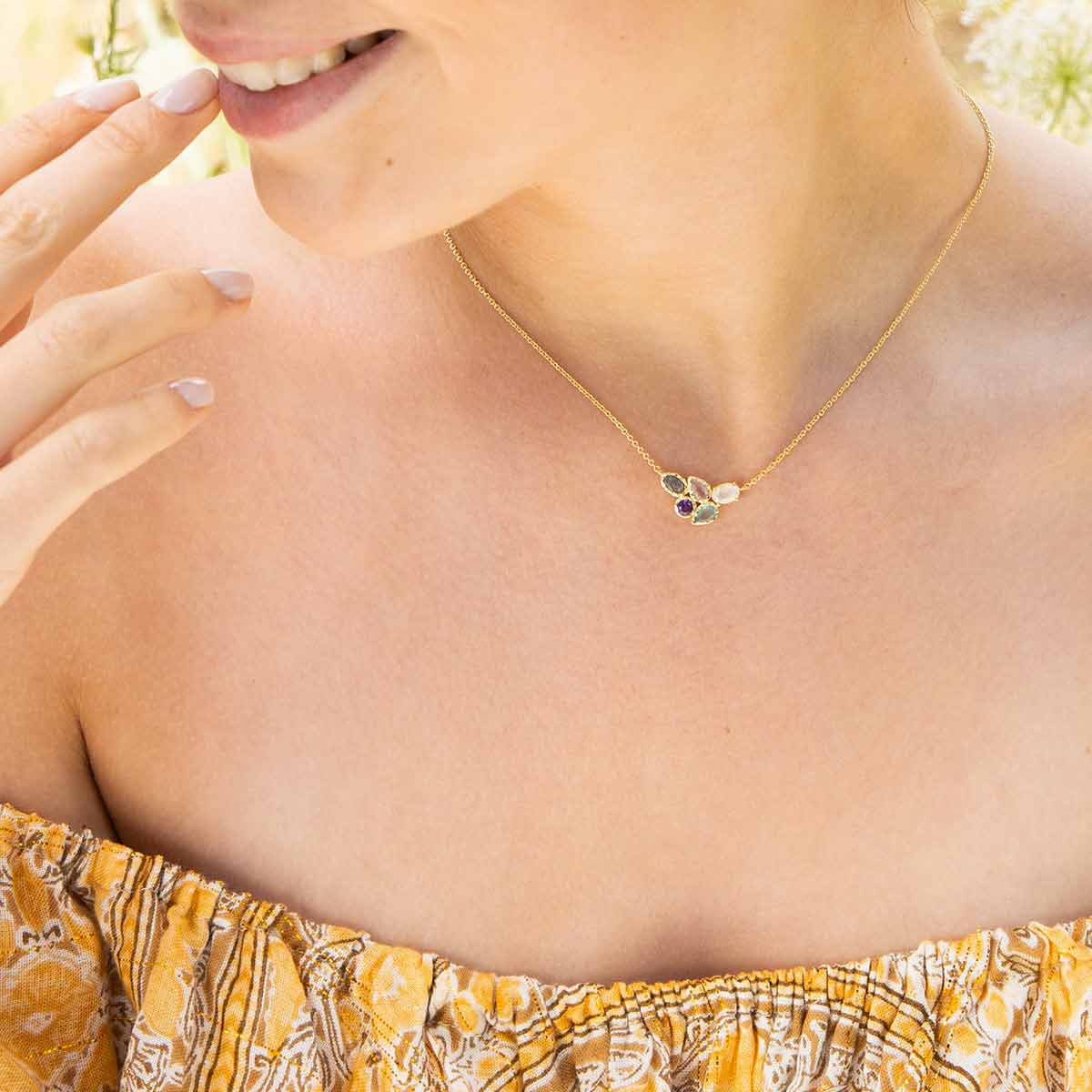 Collier "Haloe" Labradorite, Aqua-calci, Améthyste, Quartz Rose, Moonstone Laiton doré