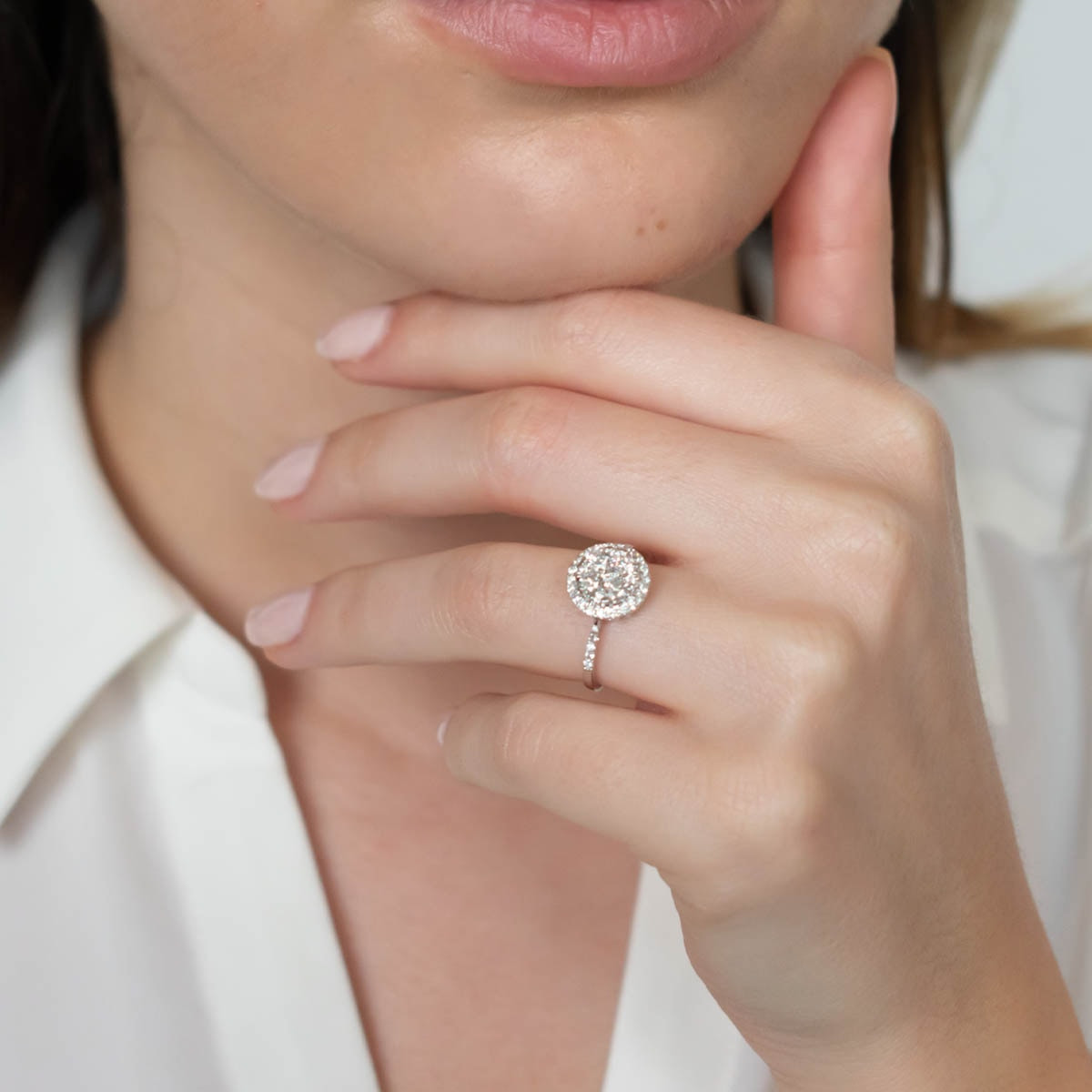 Solitaire Or Blanc et Diamants 0,74 carat "POMPADOUR" Bague "Aspirante" Or blanc et Diamant