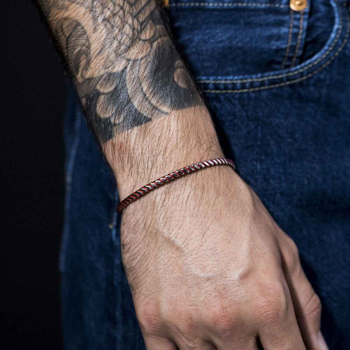 Bracelet Homme ajustable acier, perles et cordon rouge "RED WAX" Bracelet Homme en acier et cordon "Rylan"