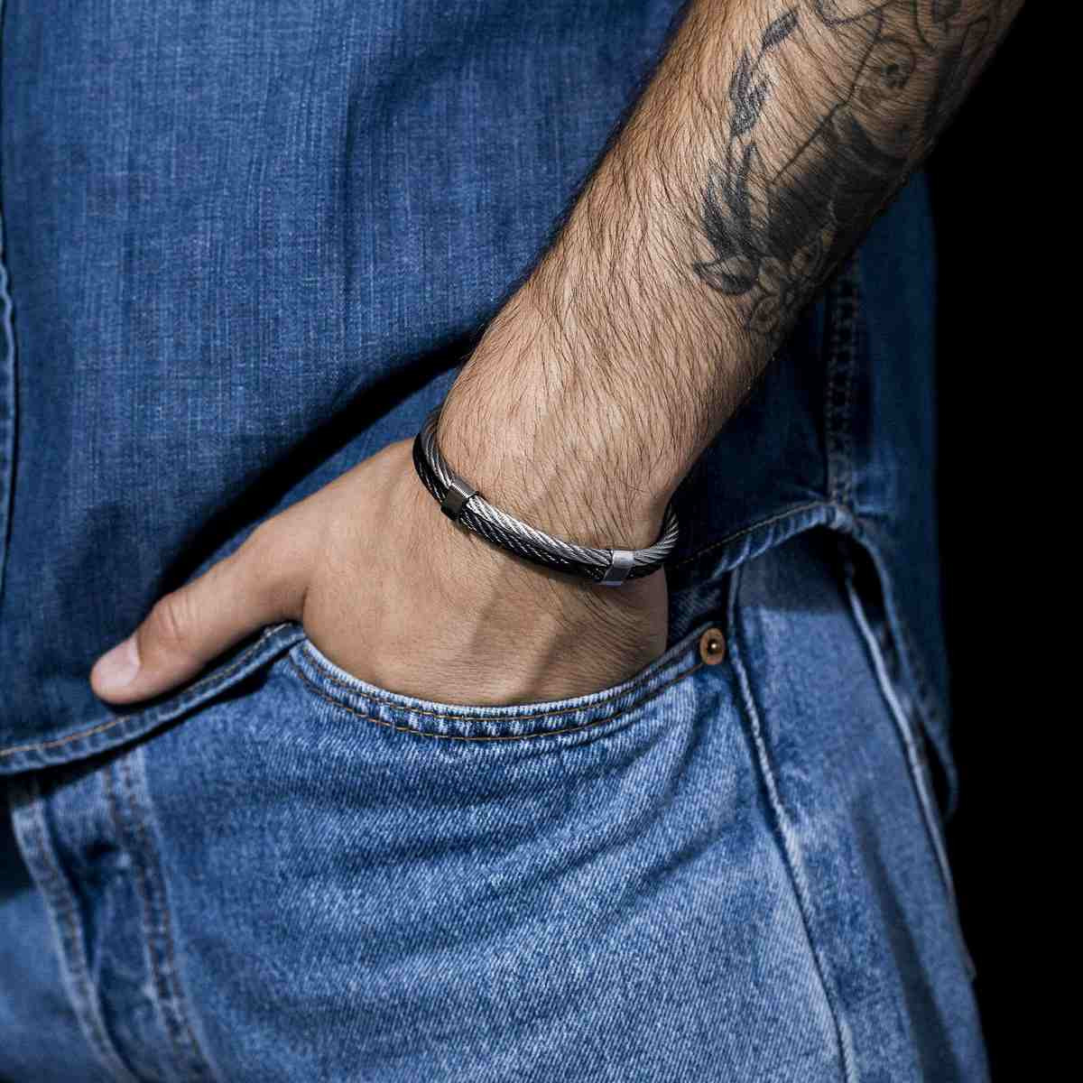 Bracelet Homme double cable acier Bicolore Noir et Gris "EDEN" Bracelet Homme double cable acier Bicolore Noir et Gris "EDEN"