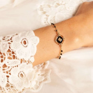 Bracelet Bohème doré et émail noir