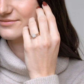 Bague " Athénaïs" Or jaune et Diamant