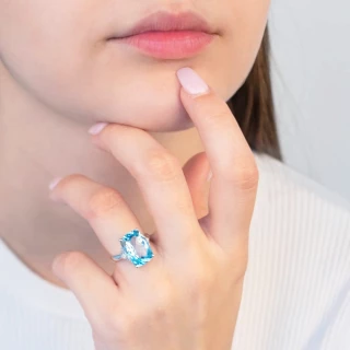 Bague "Blue Hill Topaze" Or blanc et D...