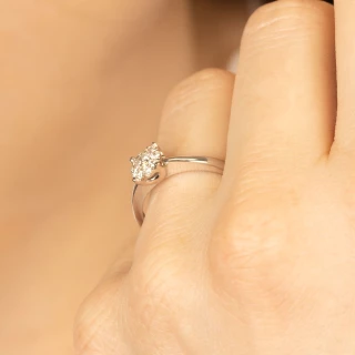 Bague "Aristocratique" Or blanc et Dia...