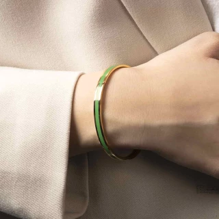 Bracelet Jonc PICTORIA émail vert fini...