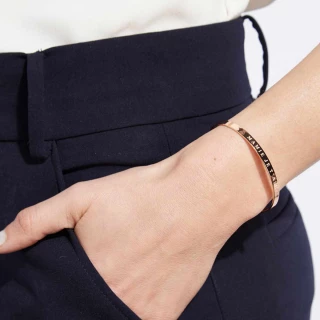 "MAMIE JE T'AIME" bracelet jonc rosé à...