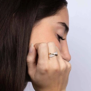 Bague " Lydie" Or jaune et Diamant
