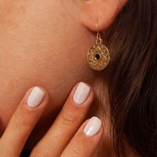 Boucles d'oreilles Bohème dorées et no...