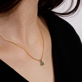Pendentif Or Jaune et Emeraude
