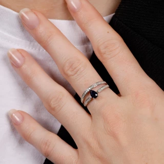 Bague "Maëlle" Or blanc et Saphir