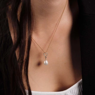 Pendentif "Jolie Perle" Or Perle et Di...