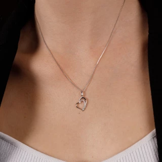 Pendentif Or Blanc et oxydes de zircon...